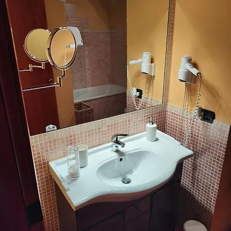 Casa Duchesse Al Castello * Феррара